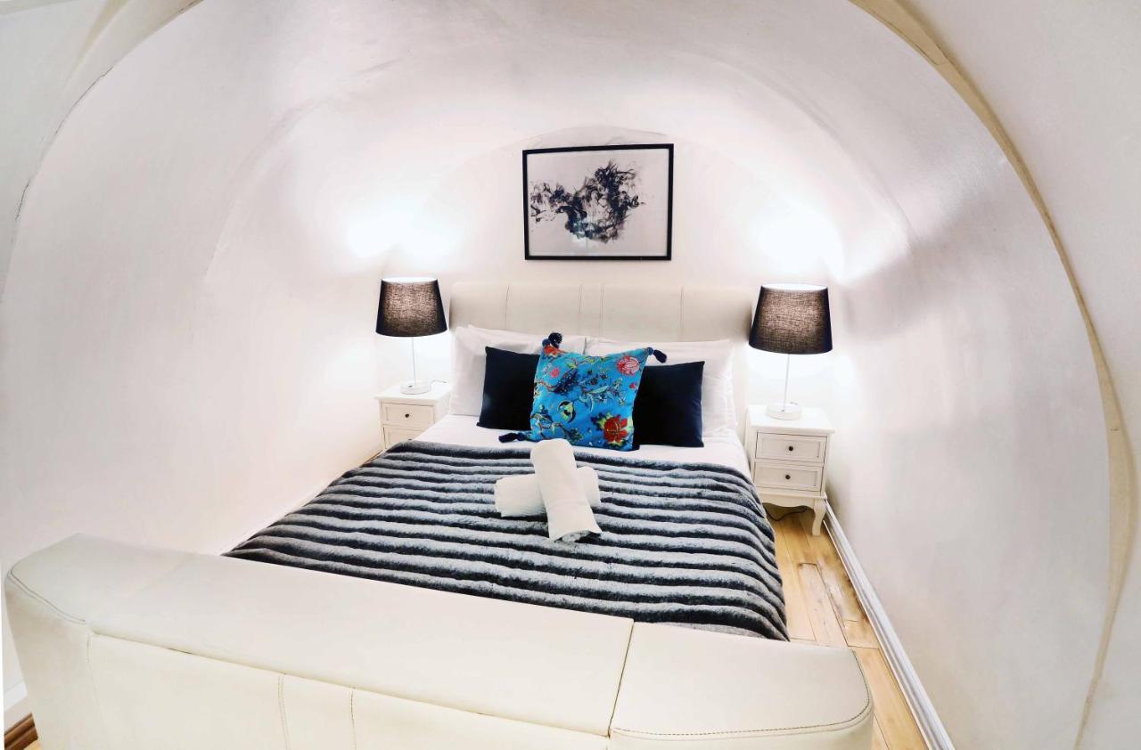 Piccadilly Circus Suites Londra Esterno foto